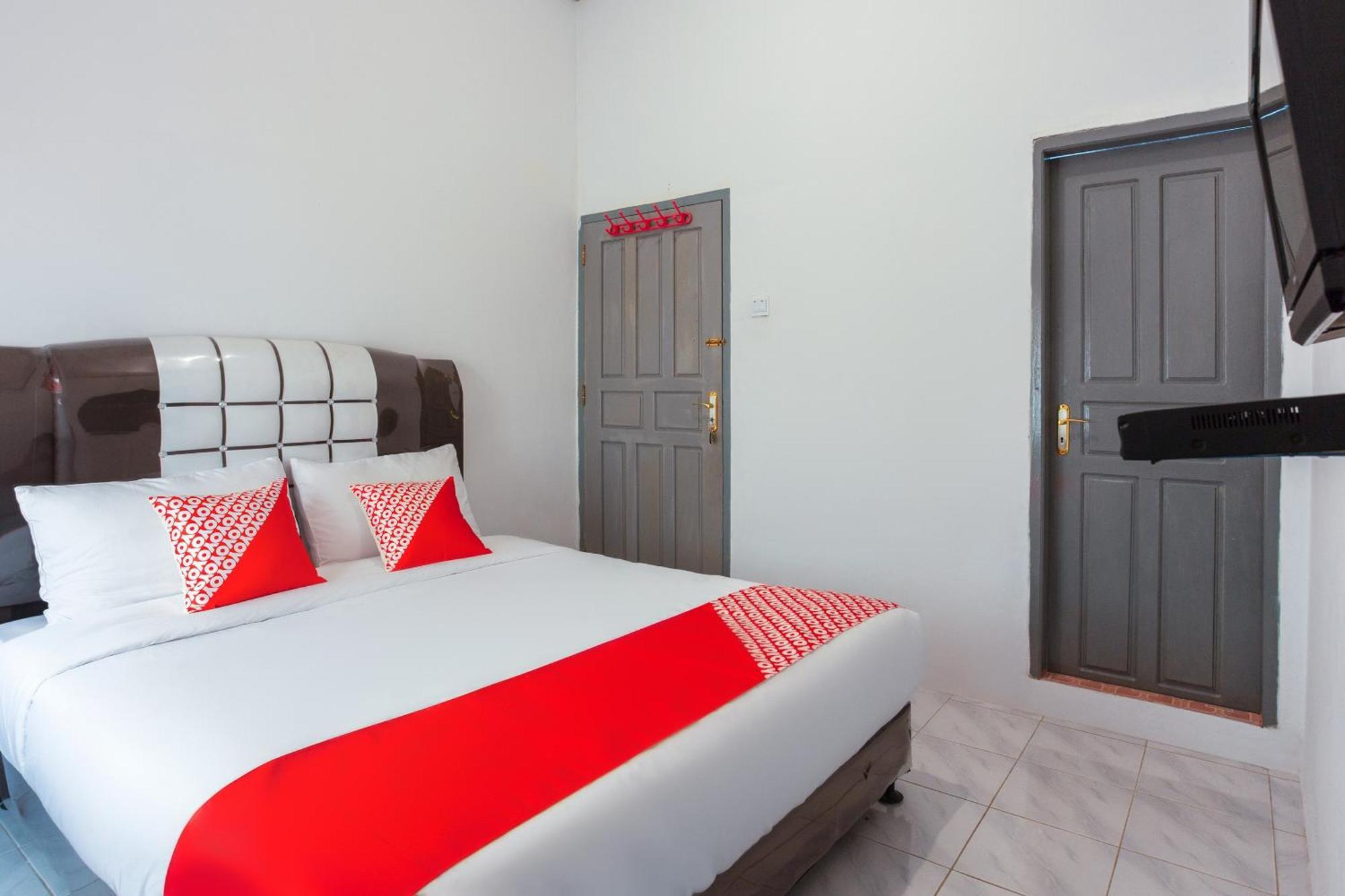OYO 2903 Putri Residence Syariah Bukittinggi Bagian luar foto